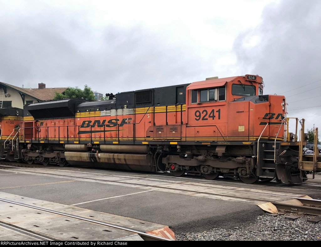 BNSF 9241